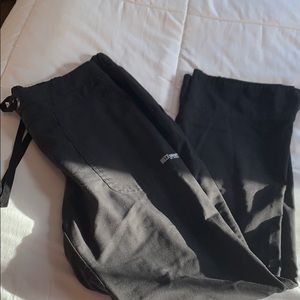 (SOLD)Black Grey’s anatomy scrub pants size medium